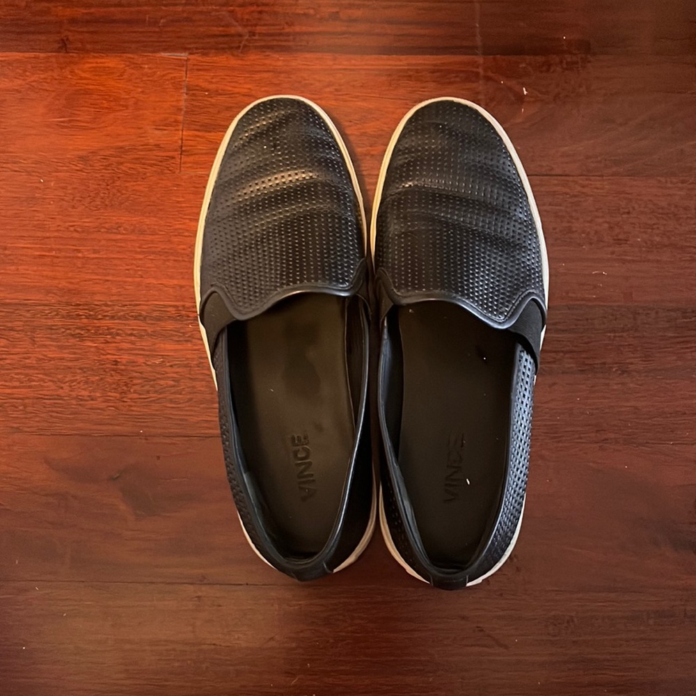 Vince slip on sneakers